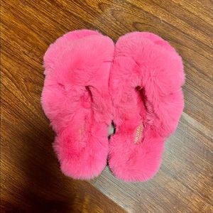 Michael Kors slippers